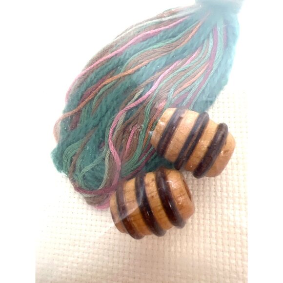 Janlynn Counted Cross Stitch Welcome Banner Kit - Picture 4 of 4